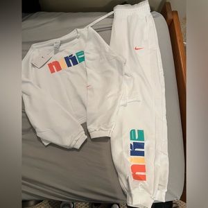 Nike cropped hoodie with matching joggers, new with tags!